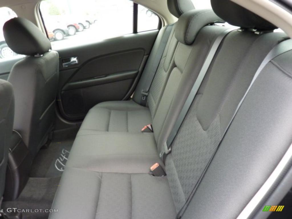 2011 Fusion SE - Tuxedo Black Metallic / Charcoal Black photo #9