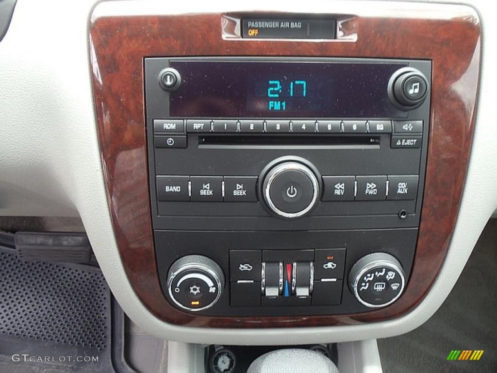 2010 Impala LT - Cyber Gray Metallic / Gray photo #10