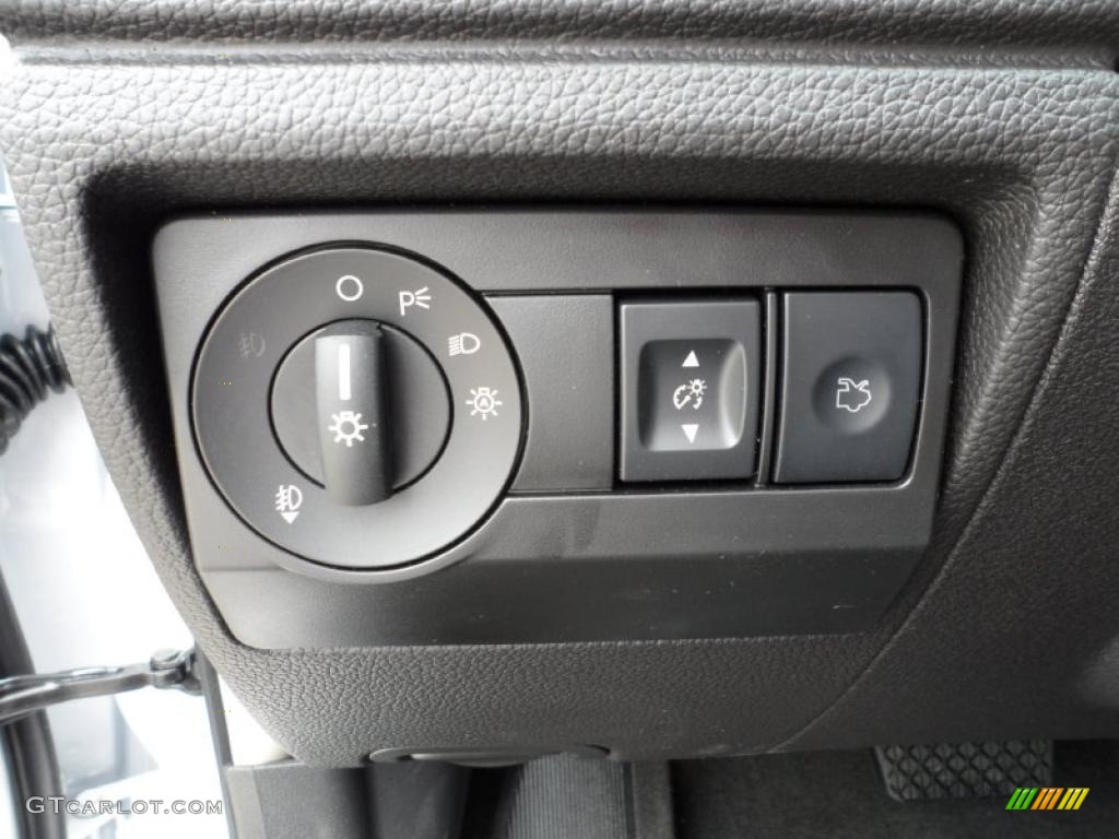 2011 Ford Fusion Sport Controls Photo #49548620