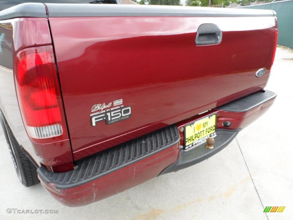 2004 F150 STX Heritage SuperCab - Dark Toreador Red Metallic / Heritage Graphite Grey photo #23