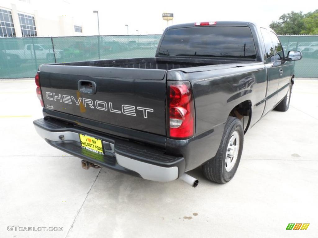 2004 Silverado 1500 LS Extended Cab - Dark Gray Metallic / Dark Charcoal photo #3