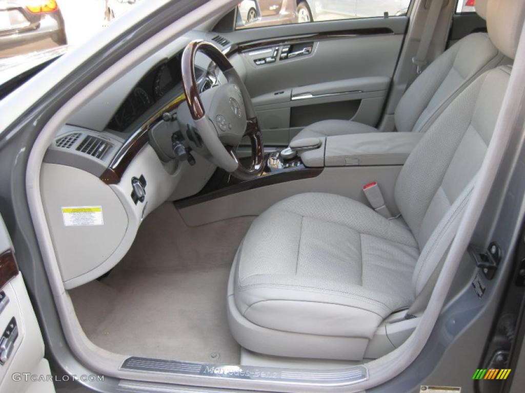 Grey/Dark Grey Interior 2010 Mercedes-Benz S 400 Hybrid Sedan Photo #49549766