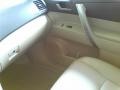 Sandy Beach Metallic - Highlander SE 4WD Photo No. 11
