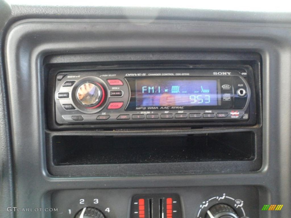 2004 Silverado 1500 LS Extended Cab - Dark Gray Metallic / Dark Charcoal photo #37