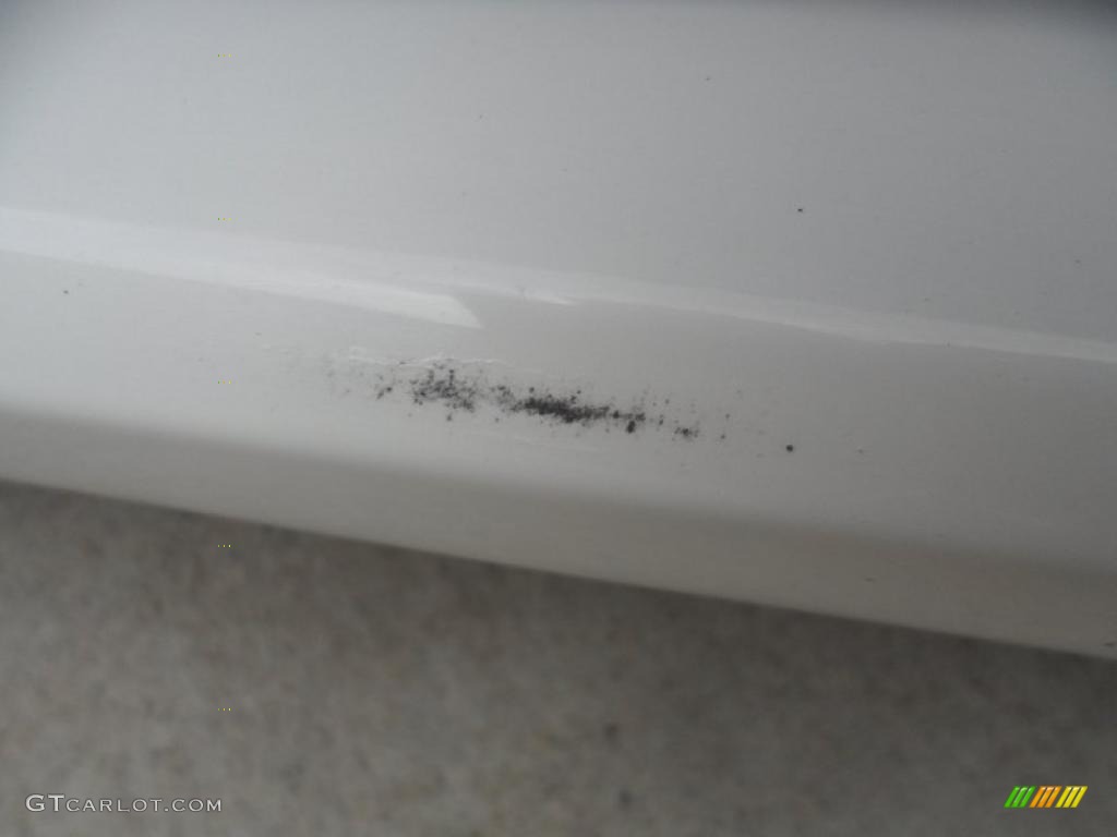 2010 Genesis Coupe 2.0T Track - Karussell White / Black photo #10
