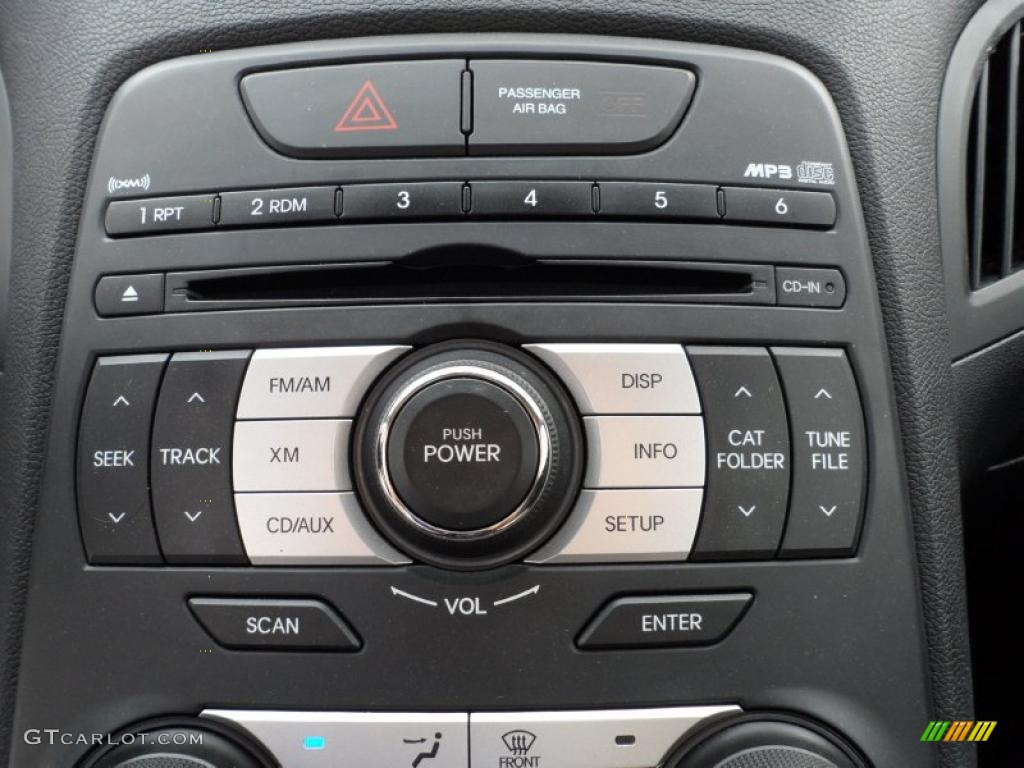 2010 Hyundai Genesis Coupe 2.0T Track Controls Photo #49551893