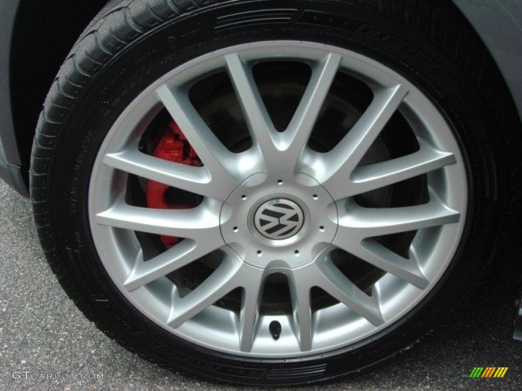 2006 Volkswagen Jetta GLI Sedan Wheel Photo #49552298