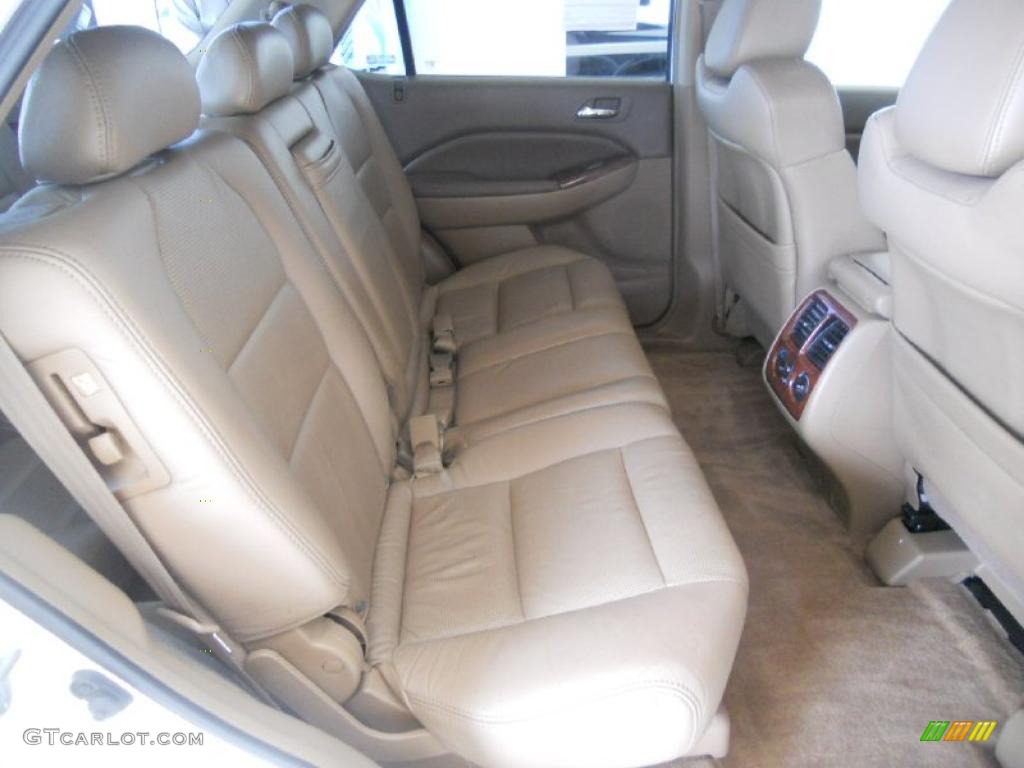 2004 MDX  - Aspen White Pearl / Saddle photo #17