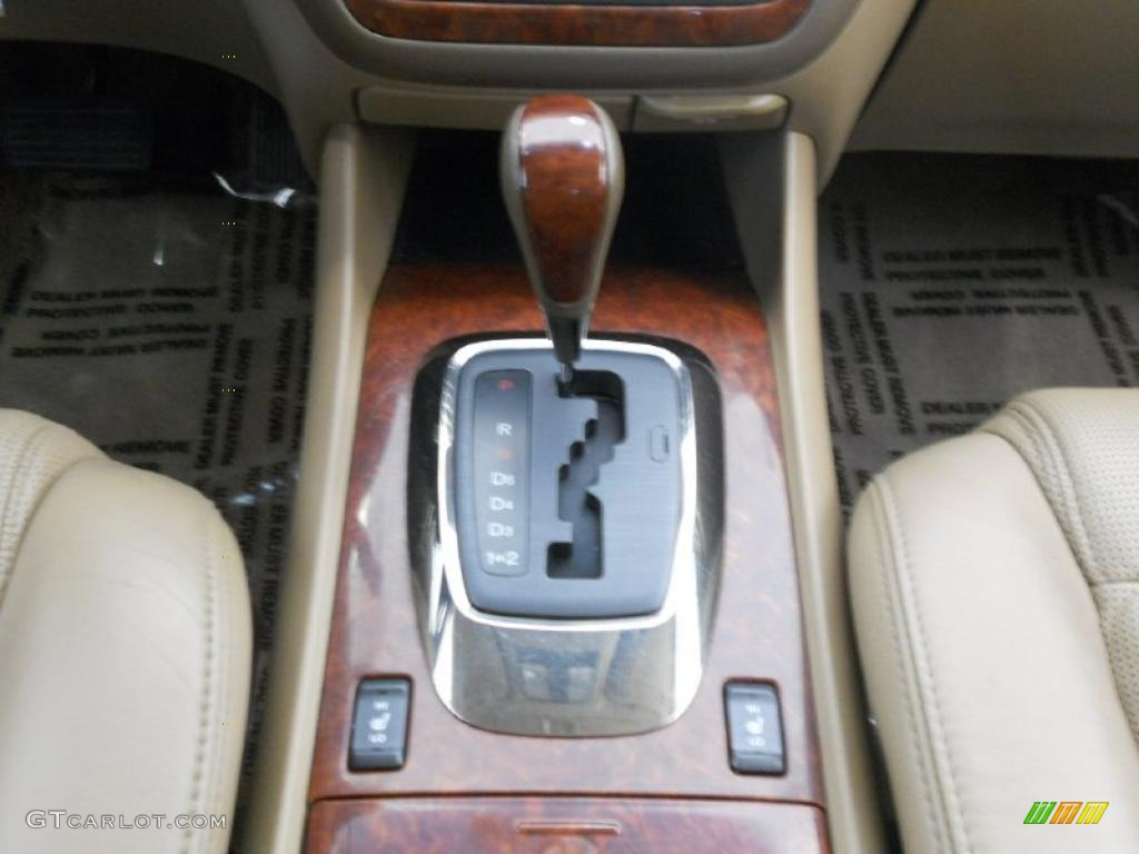 2004 MDX  - Aspen White Pearl / Saddle photo #26