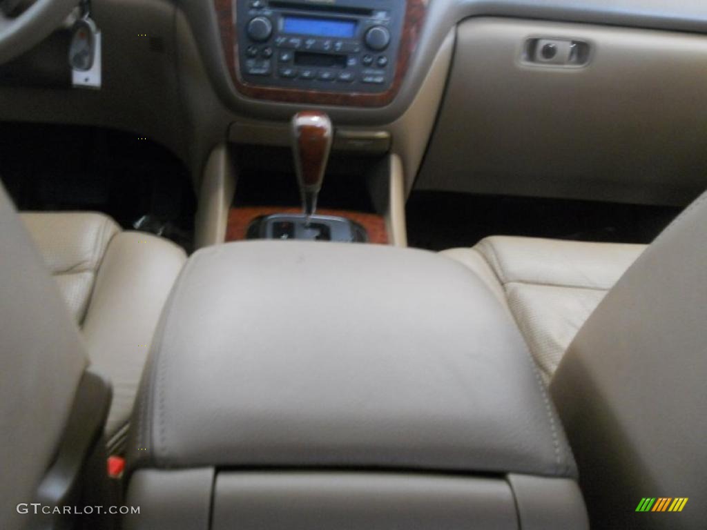 2004 MDX  - Aspen White Pearl / Saddle photo #27