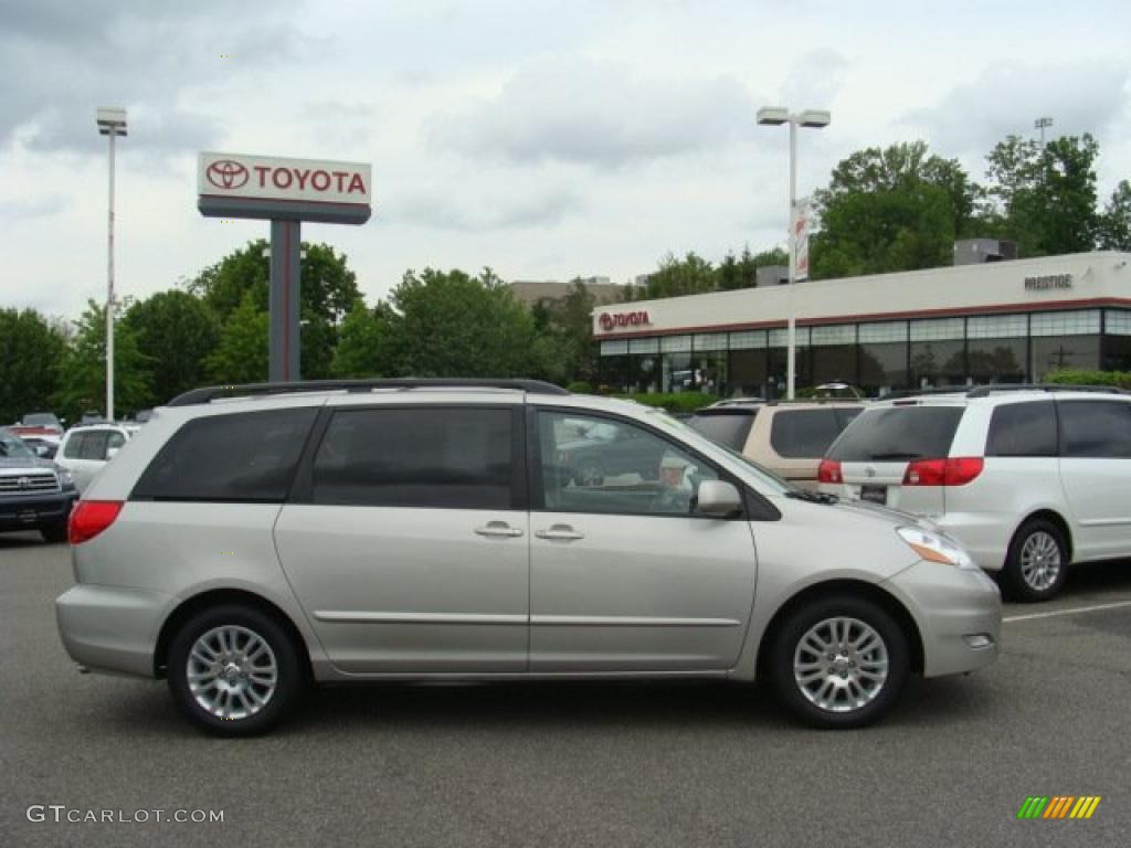 2010 Sienna XLE - Silver Shadow Pearl / Stone photo #1