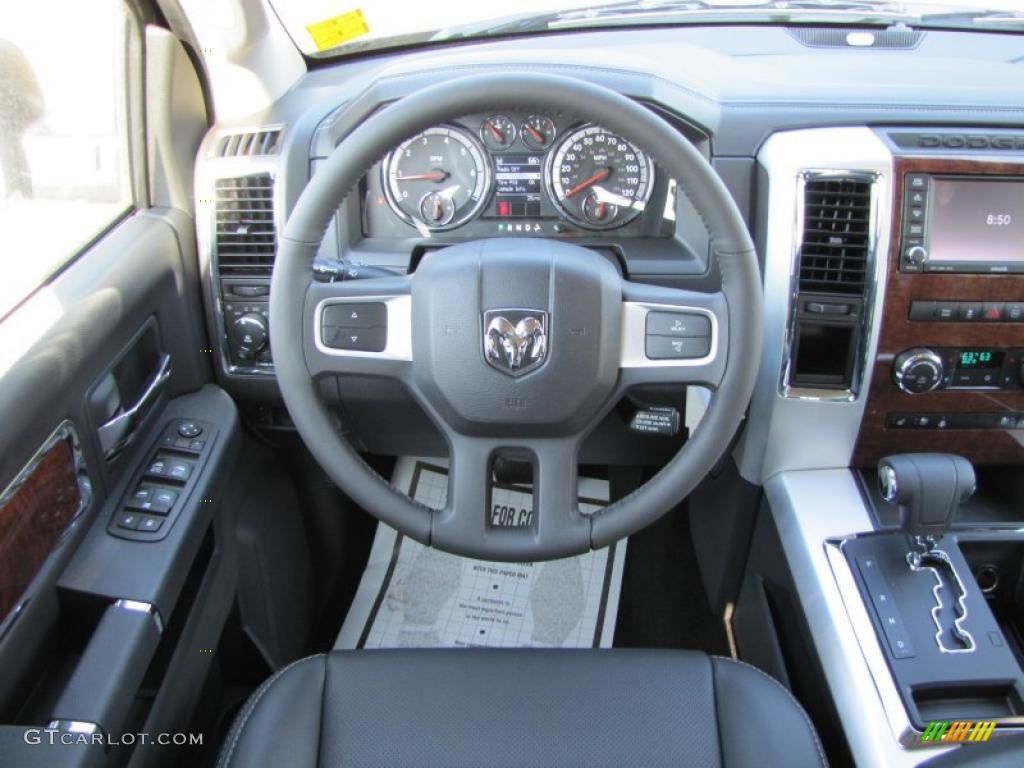 2011 Ram 1500 Laramie Crew Cab - Brilliant Black Crystal Pearl / Dark Slate Gray photo #11