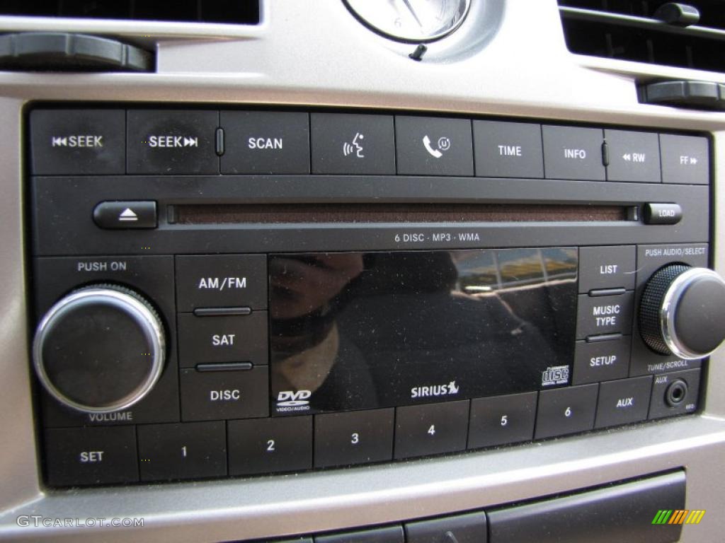 2008 Chrysler Sebring Touring Convertible Controls Photo #49561073