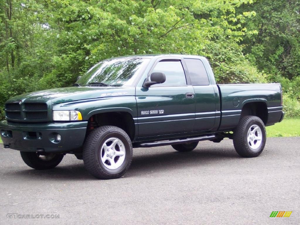 2001 Ram 1500 SLT Club Cab 4x4 - Forest Green Pearl / Agate photo #1