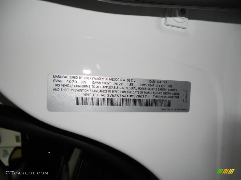 2011 Jetta S Sedan - Candy White / Titan Black photo #22