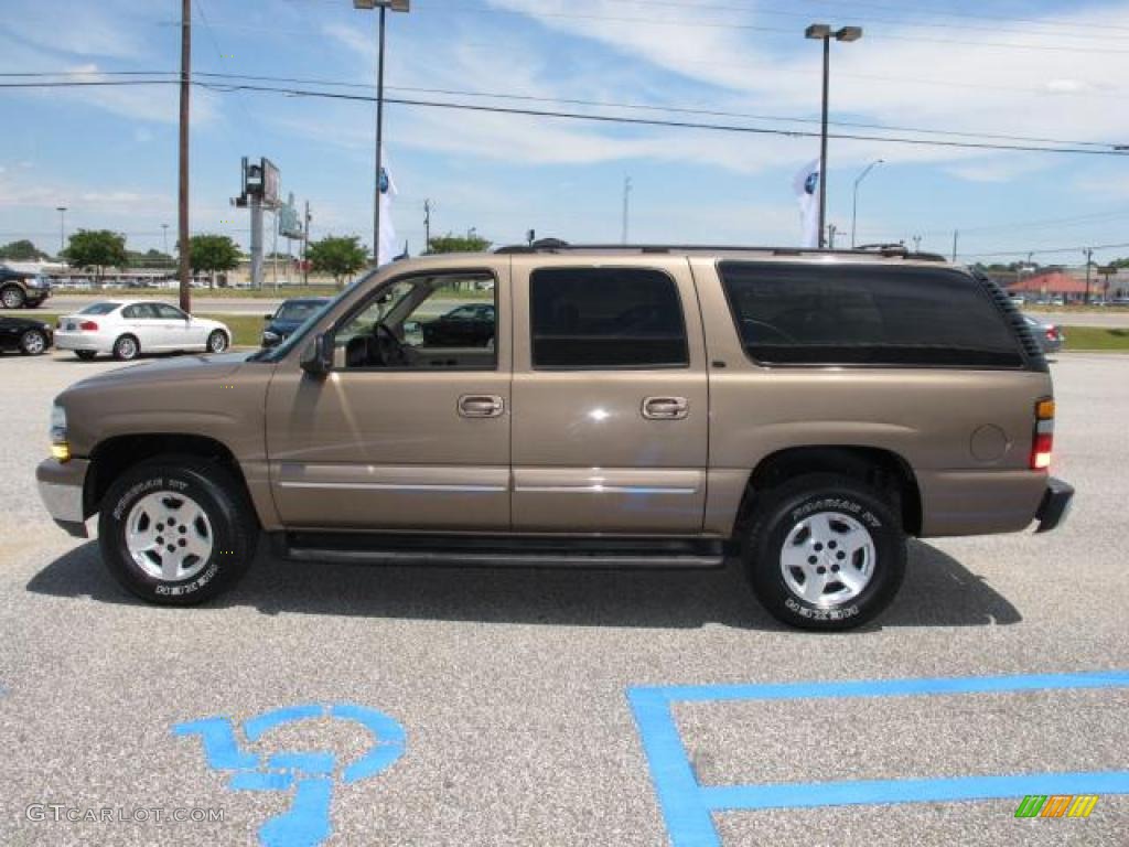 Sandalwood Metallic 2004 Chevrolet Suburban 1500 LT Exterior Photo #49561574