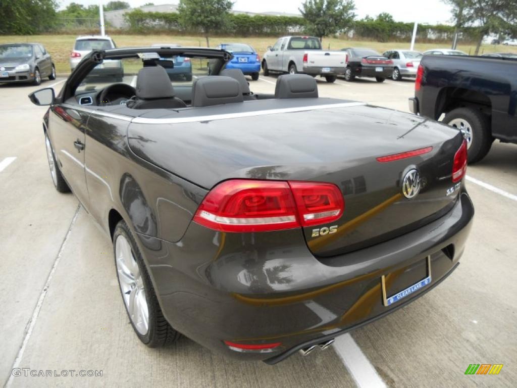 2012 Eos Executive - Black Oak Brown Metallic / Titan Black photo #23