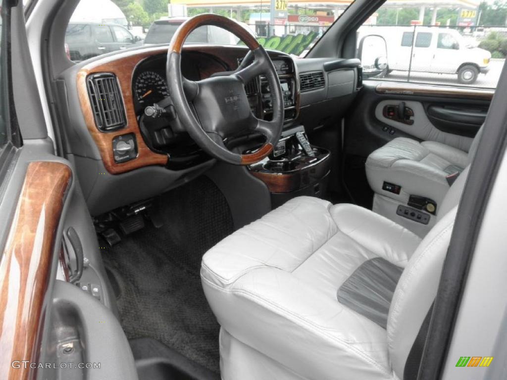 Dark Pewter Interior 2002 GMC Savana Van G1500 Passenger Conversion Photo #49562201
