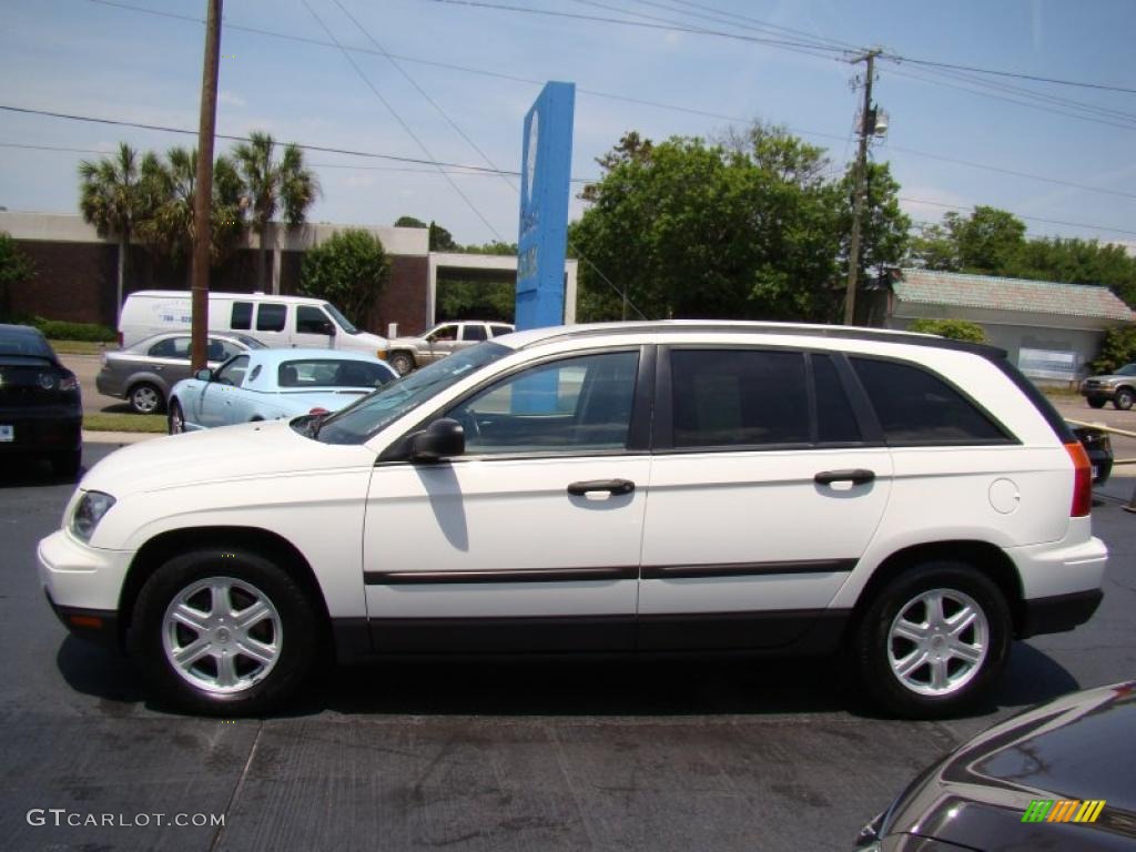 2005 Pacifica AWD - Stone White / Light Taupe photo #5