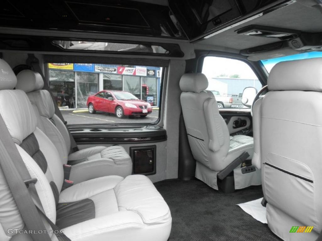 Dark Pewter Interior 2002 GMC Savana Van G1500 Passenger Conversion Photo #49562314