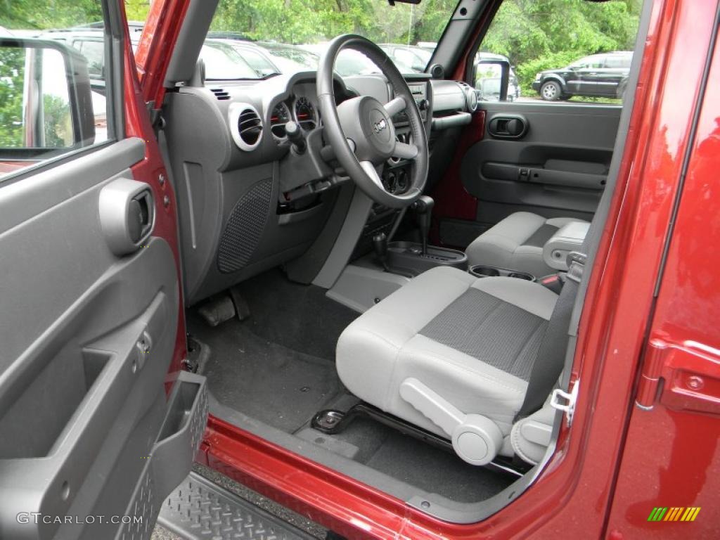 Dark Slate Gray/Medium Slate Gray Interior 2010 Jeep Wrangler Unlimited Sahara 4x4 Photo #49563365