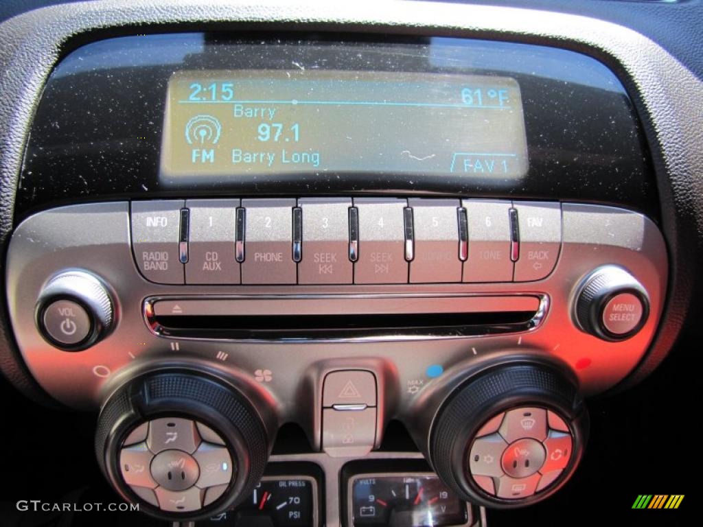 2010 Chevrolet Camaro SS/RS Coupe Controls Photo #49568284