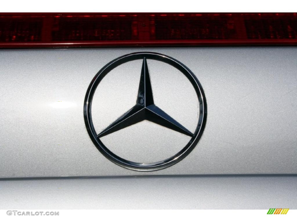 2002 Mercedes-Benz CLK 320 Cabriolet Marks and Logos Photo #49568809