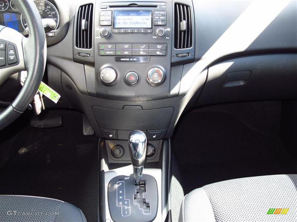 2009 Elantra Touring - Carbon Gray / Black photo #12