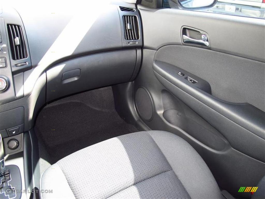 2009 Elantra Touring - Carbon Gray / Black photo #13