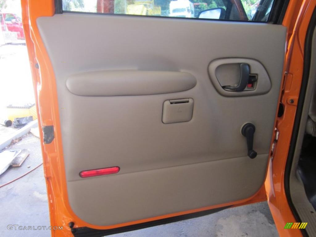 1999 Chevrolet C/K 3500 K3500 Crew Cab 4x4 Dually Neutral Door Panel Photo #49569469