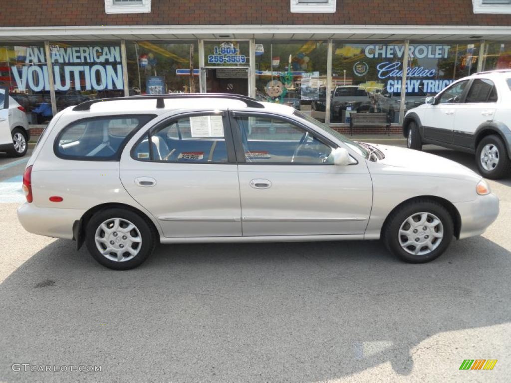 2000 Elantra GLS Wagon - Sandalwood / Gray photo #2