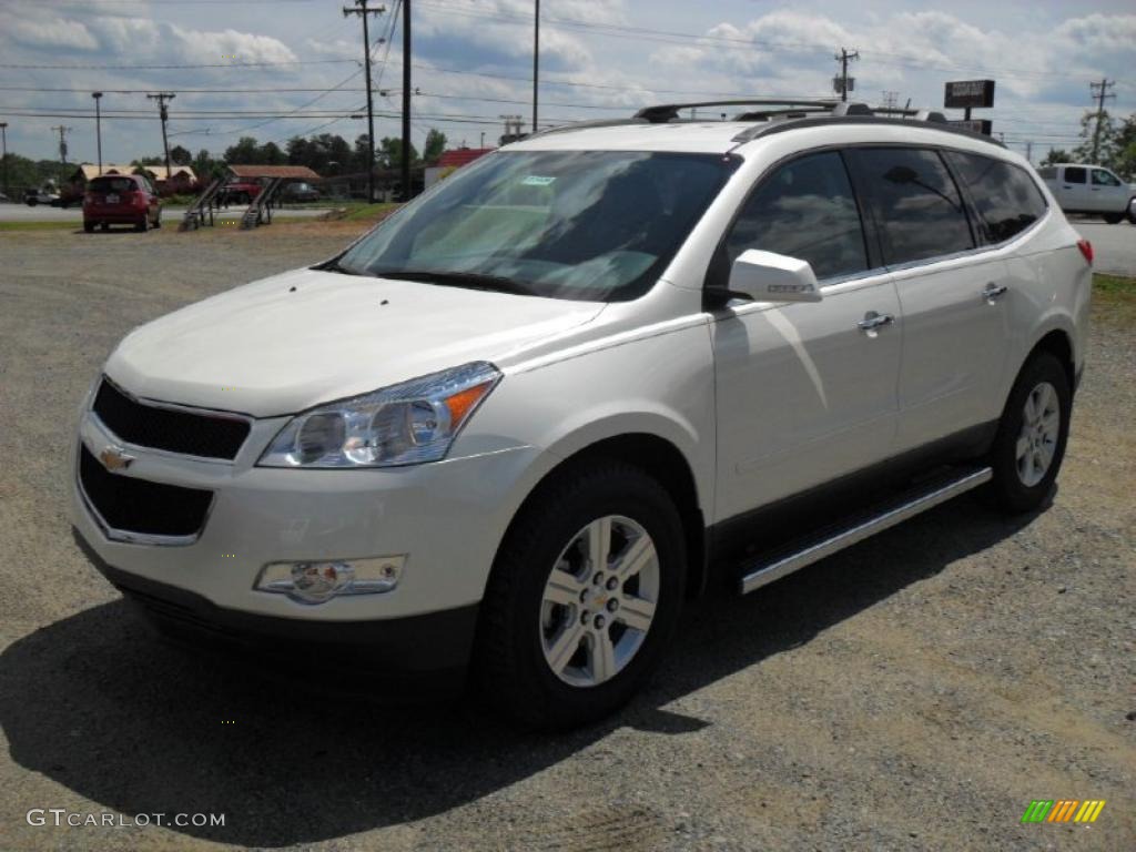 2011 Traverse LT - White Diamond Tricoat / Ebony/Ebony photo #1