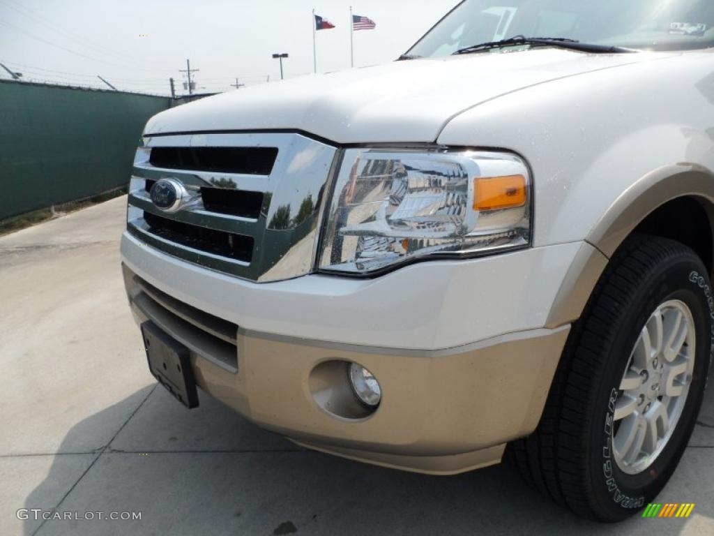 White Platinum Tri-Coat 2011 Ford Expedition EL XLT Exterior Photo #49577818