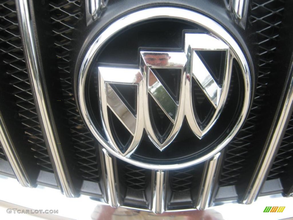 2011 Buick Regal CXL Marks and Logos Photo #49577902