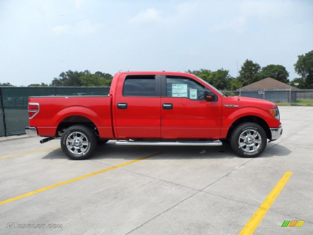 2011 F150 Texas Edition SuperCrew - Race Red / Steel Gray photo #2