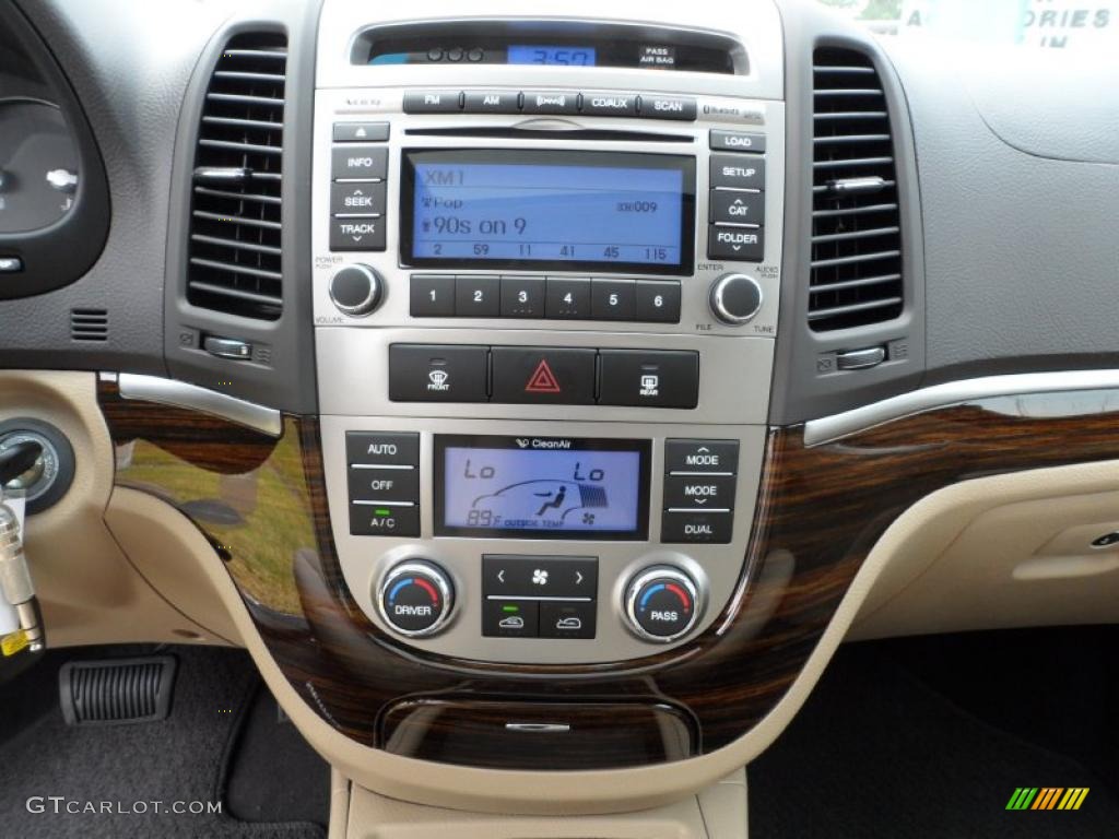 2011 Hyundai Santa Fe Limited Controls Photo #49579912