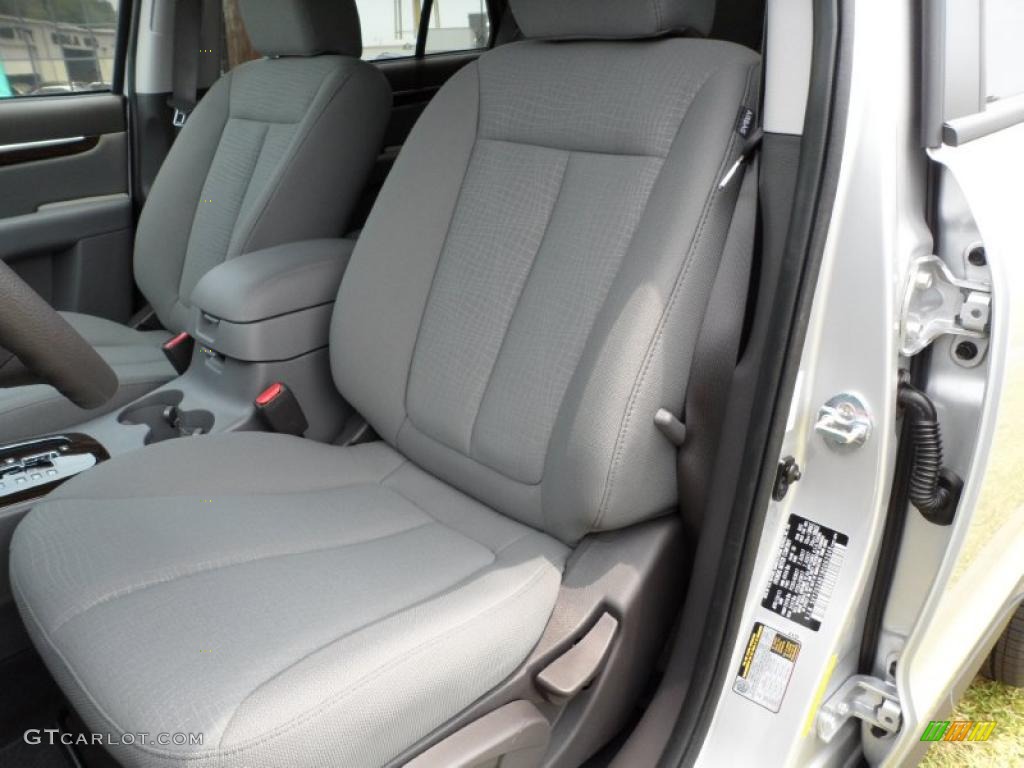 Gray Interior 2011 Hyundai Santa Fe GLS Photo #49580392