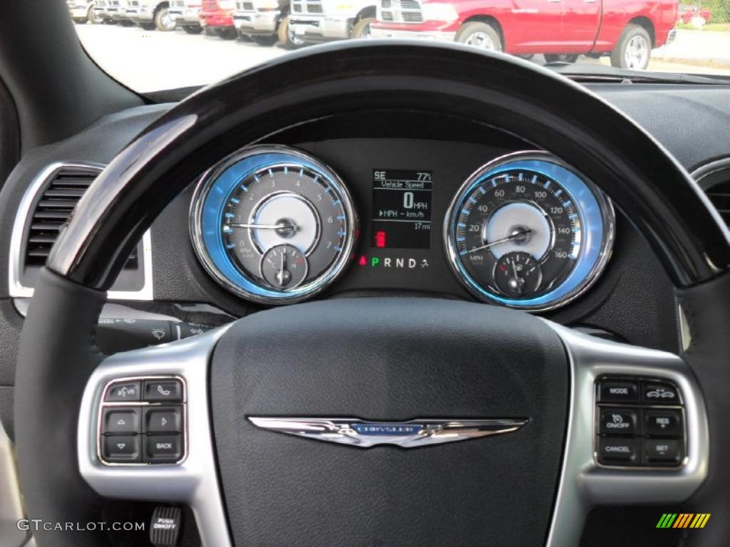 2011 Chrysler 300 C Hemi Black Steering Wheel Photo #49583397