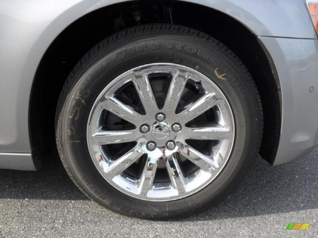 2011 Chrysler 300 C Hemi Wheel Photo #49583599