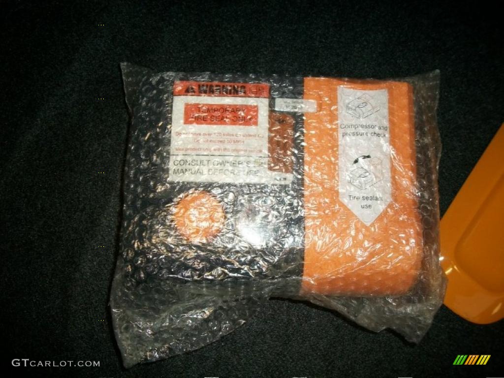 2007 Mustang Saleen Parnelli Jones Edition - Grabber Orange / Black/Orange photo #22