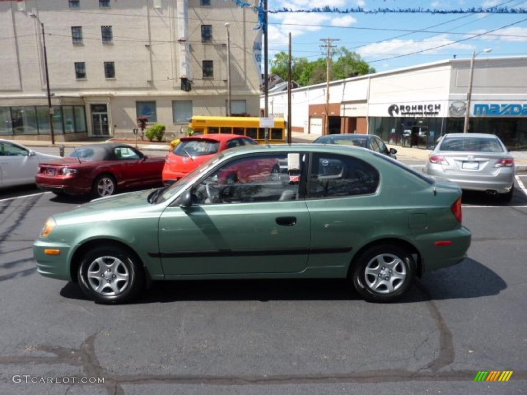 2003 Accent GL Coupe - Quartz Green Metallic / Gray photo #2