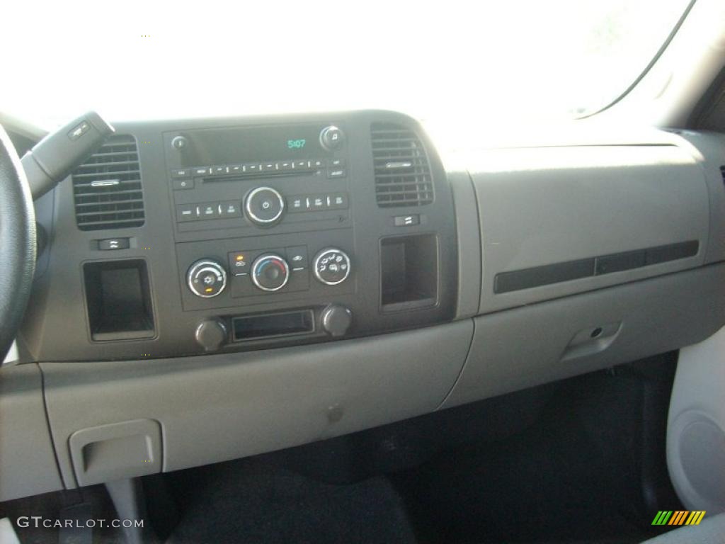 2009 Silverado 1500 Extended Cab - Silver Birch Metallic / Dark Titanium photo #16