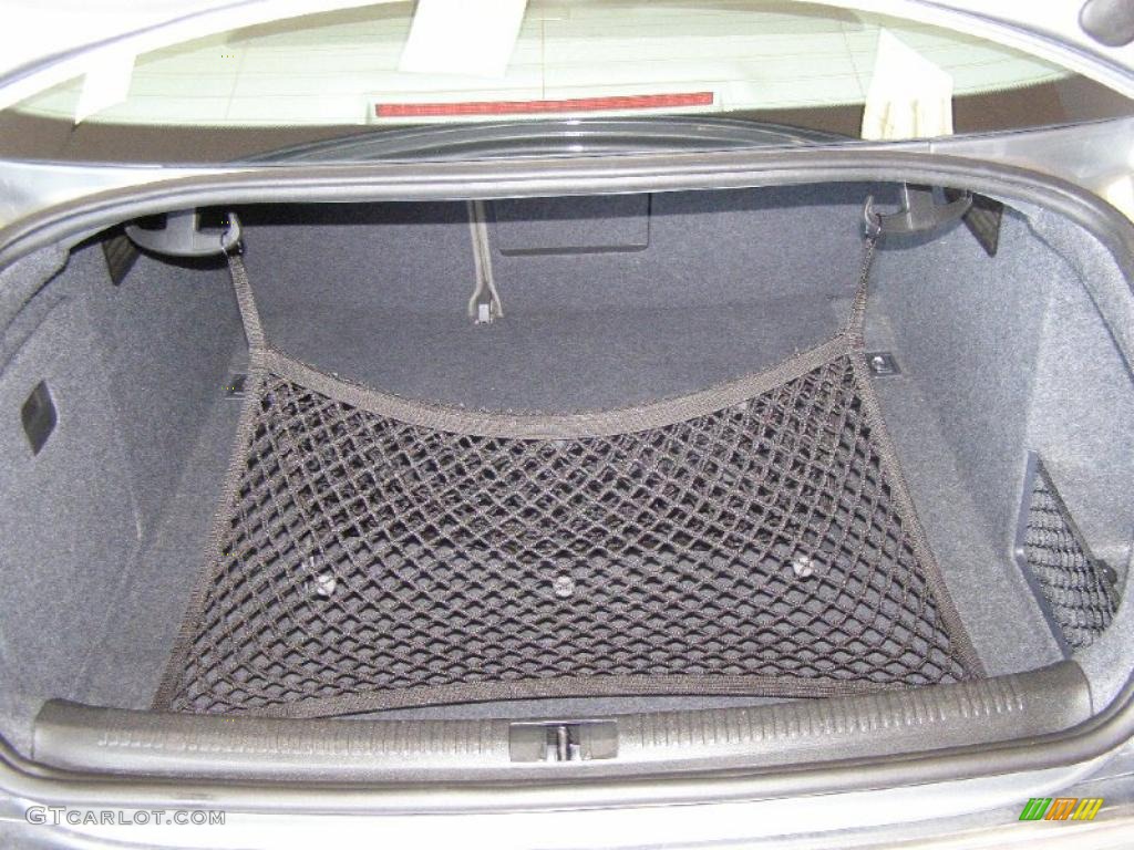 2005 Audi A4 2.0T quattro Sedan Trunk Photo #49590190
