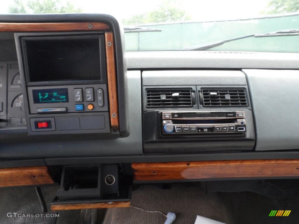 1990 C/K C1500 Silverado Regular Cab - Catalina Blue Metallic / Gray photo #43