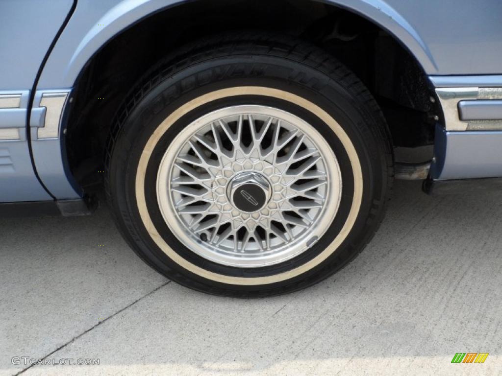 1994 Lincoln Town Car Signature Wheel Photo #49591243