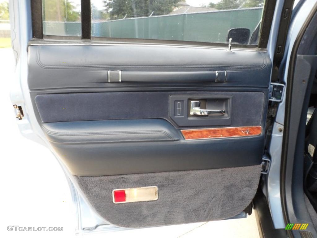 1994 Lincoln Town Car Signature Blue Door Panel Photo #49591573