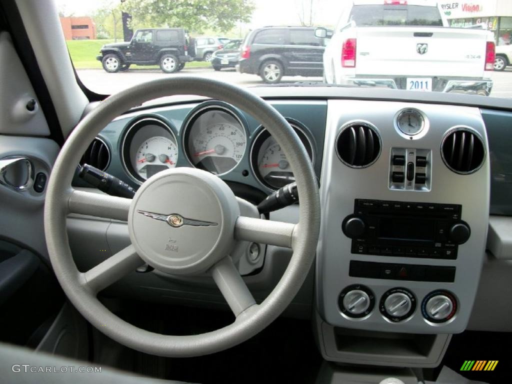 2006 Chrysler PT Cruiser Standard PT Cruiser Model Pastel Slate Gray Dashboard Photo #49591753