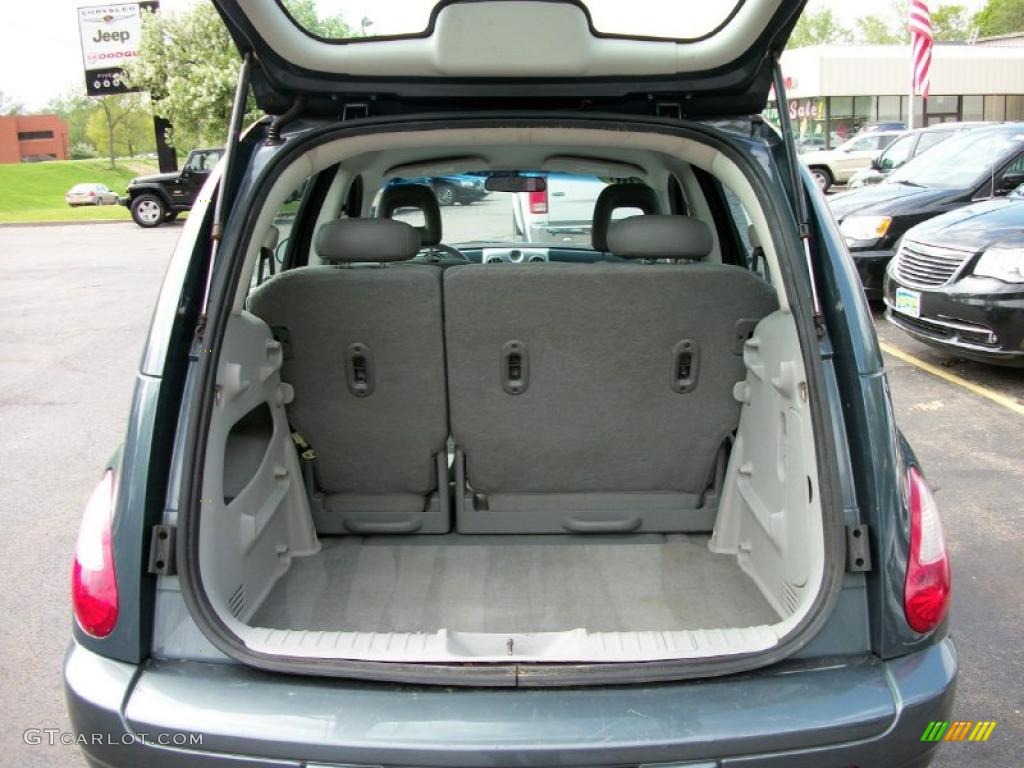 2006 Chrysler PT Cruiser Standard PT Cruiser Model Trunk Photo #49591783