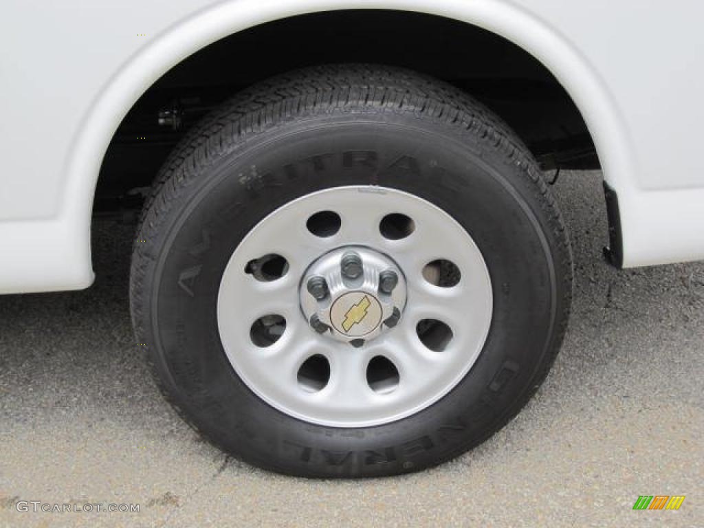 2011 Express 1500 AWD Cargo Van - Summit White / Medium Pewter photo #3