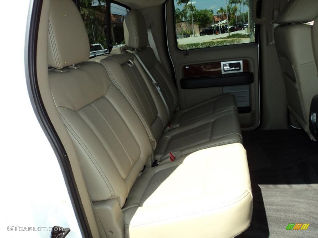 2010 F150 Lariat SuperCrew - White Platinum Metallic Tri Coat / Tan photo #23